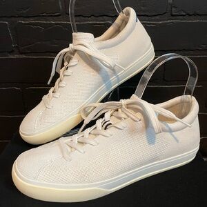 Rothy’s lace up sneakers. Bright White. Women’s size 9.5 A-0011